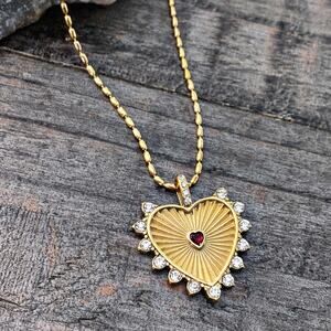 NEW Gold Heart With Rhinestone Pendant Necklace